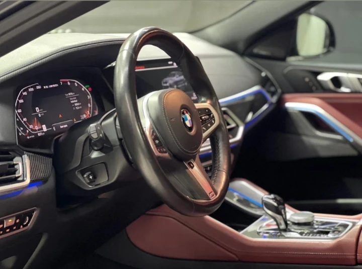 بي إم دبليو إكس ٦ ٢٠٢٢ رمادي ايجار فى دبى - undefined